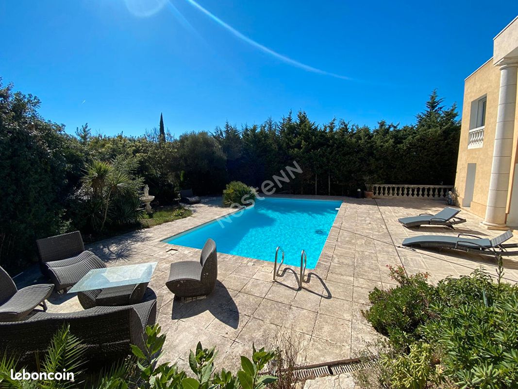Maison 6 pièces 200 m² · à La Seyne-sur-Mer · 200 m² · 1 400 000 €