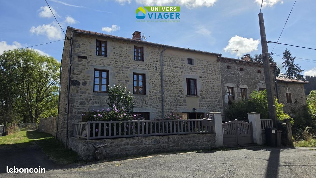 Maison 7 pièces 131 m² · au Vernet-Chaméane · 131 m² · 32 500 €