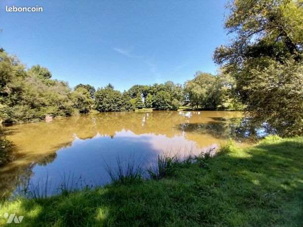 Terrain 19234 m² DROUGES