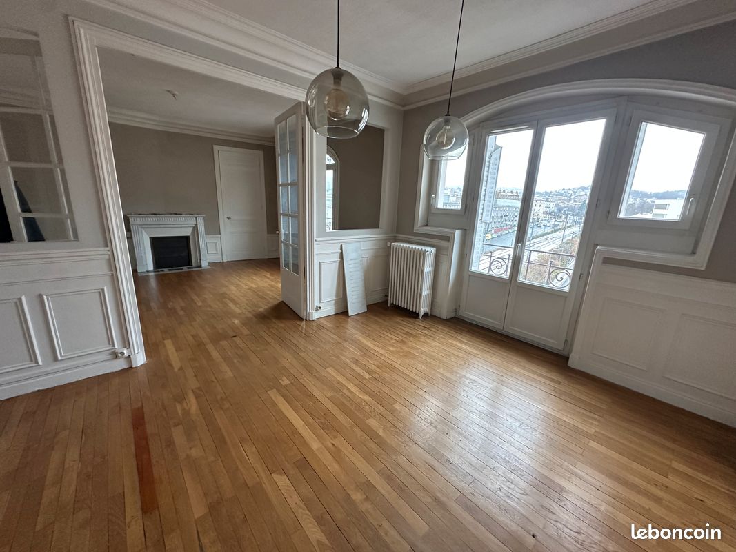 Appartement 3 pièces 78 m² · à Saint-Étienne · 78 m² · 65 000 €