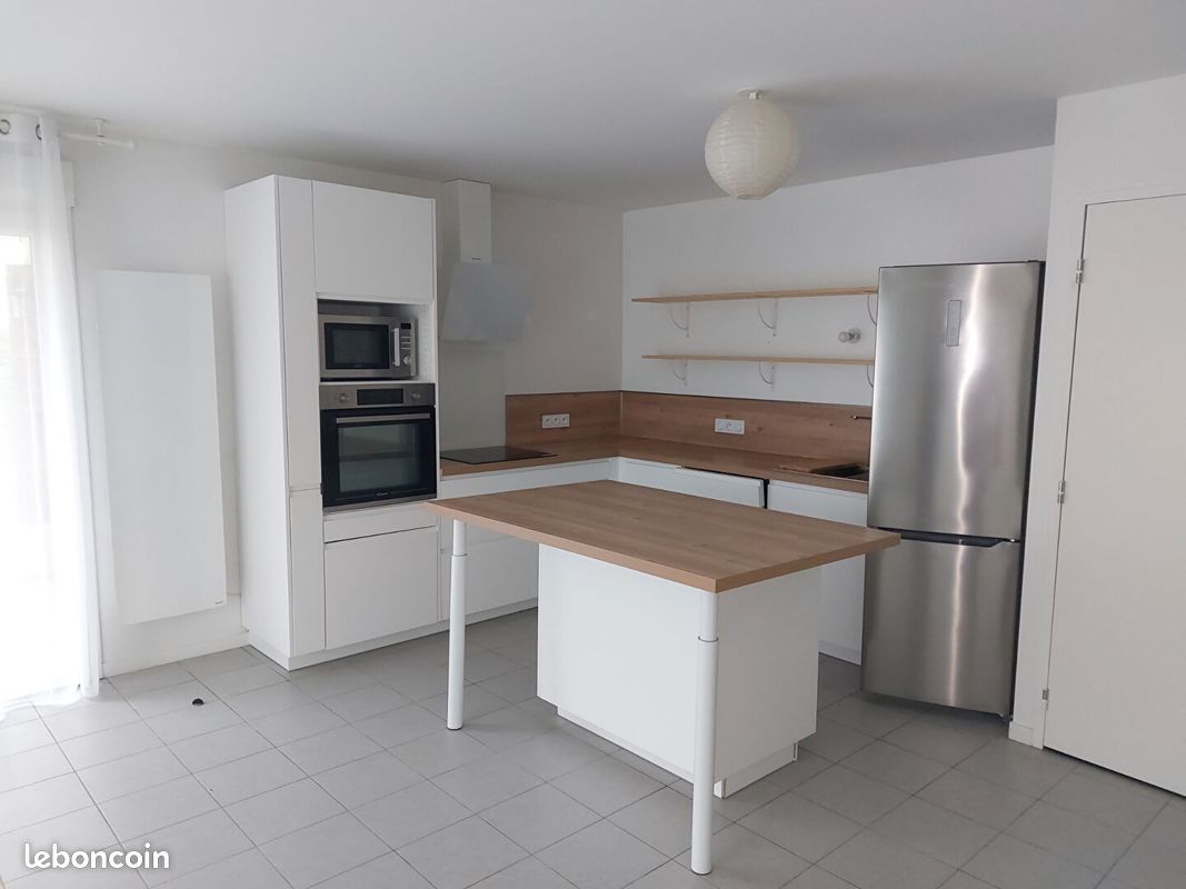 Appartement 2 pièces 50 m² · à La Rochelle · 50 m² · 857 €/mois