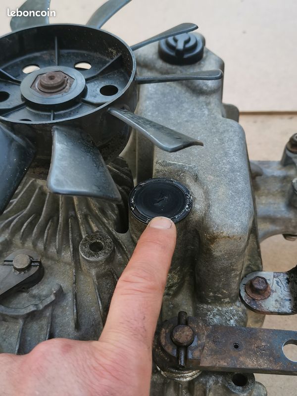 Boîte de vitesse Tuff Torq pour tracteur tondeuse John deere (image 13)