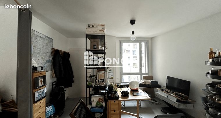 Appartement Type 2 de 37 m2 avec BOX DOUBLE - SECTEUR JOLIETTE / VILLETTE — 3