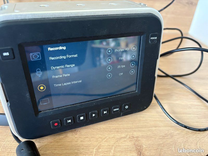 Kit cinéma Blackmagic BMCC 2.5K EF complet + 3 objectifs + rig + Pelicase (image 10)