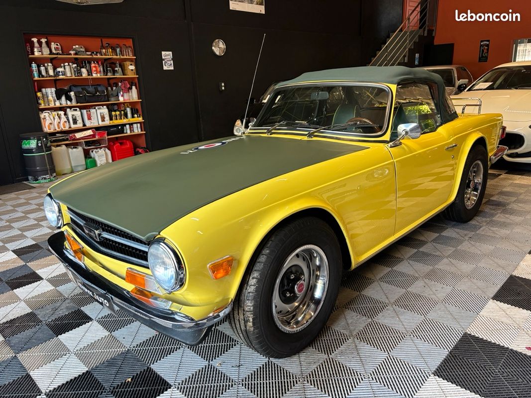 Roadster anglais Triumph TR6 2,5 6 cylindres double Carburateurs Stromberg, très belle look unique (image 1)