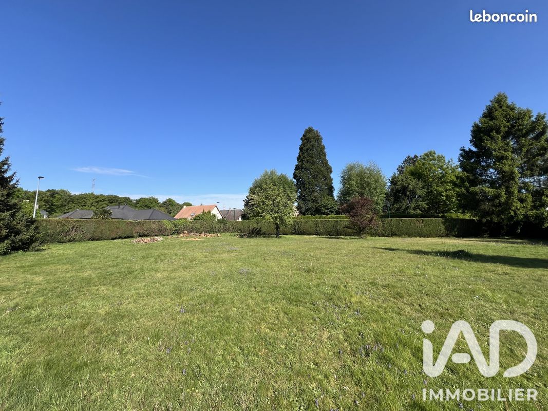 Terrain 1211 m² · à Montigny · 1 211 m² · 208 500 €