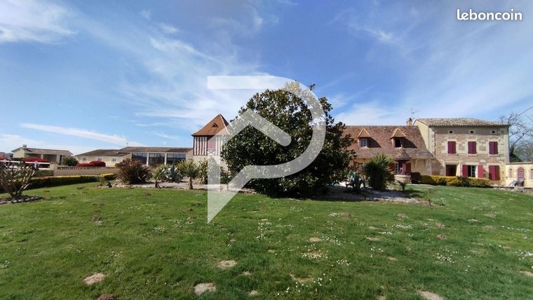 Maison 17 pièces 650 m²