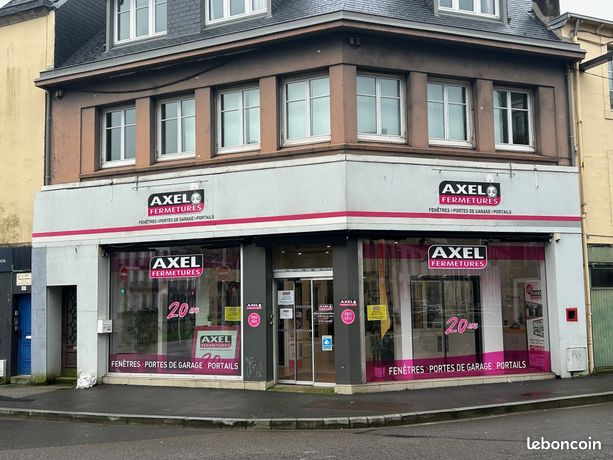 Local 188 m² à Quimper