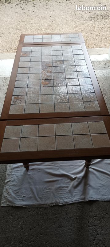 Table carrelée (image 4)