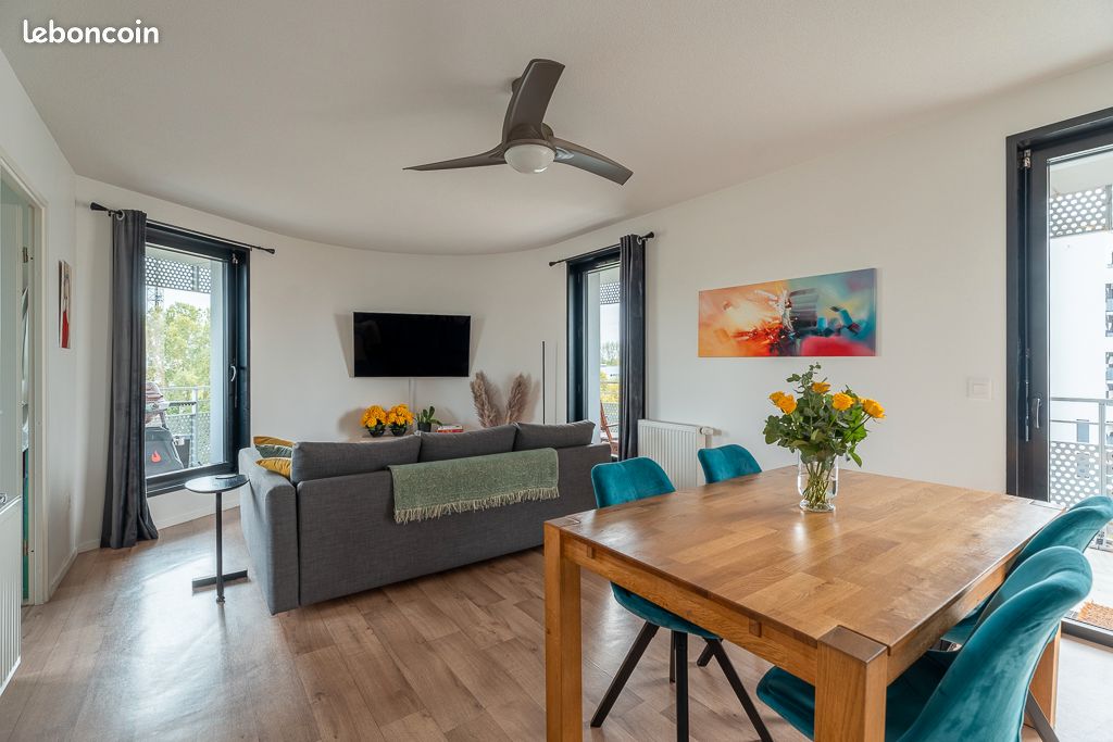 Parking 4 pièces 82 m² · à Bordeaux · 82,4 m² · 1 230 €/mois