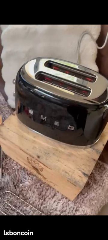 Grille pain smeg d'occasion - Électroménager