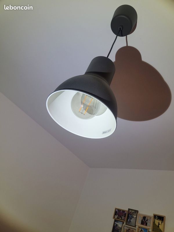 A vendre plafonnier de marque hektar (Ikea) (image 1)