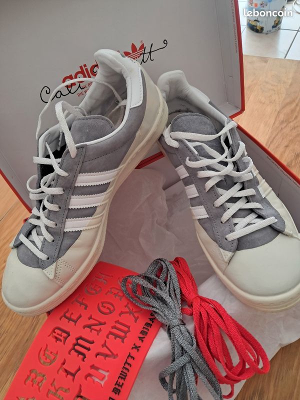 adidas gazelle silver green womens Adidas Campus 80s Cali Thornhill Dewitt Burgundy main image 0