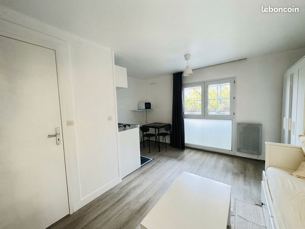 Studio 1 pièce 18 m² (image 3)