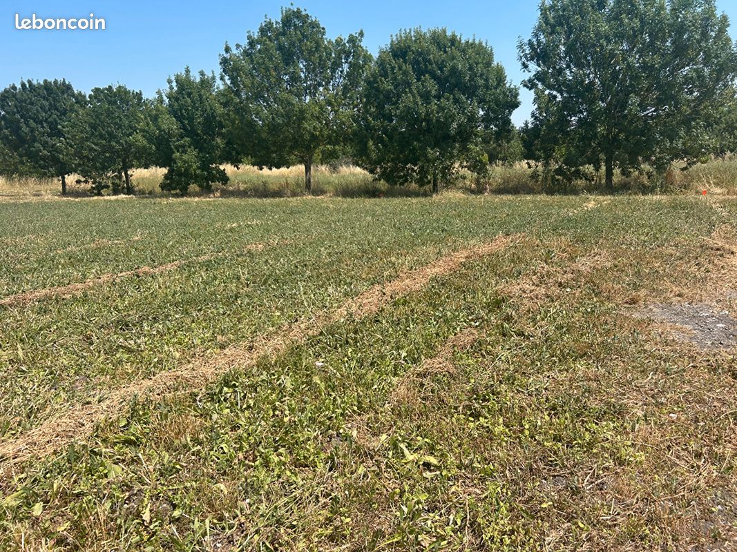 Terrain 359 m² · à Mornac-sur-Seudre · 359 m² · 94 000 €