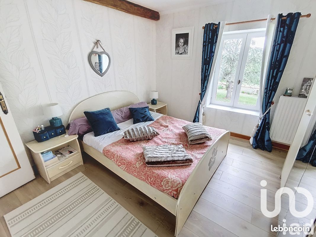 Longère 7 pièces 180 m² - Marthon 16380 (image principale 8)