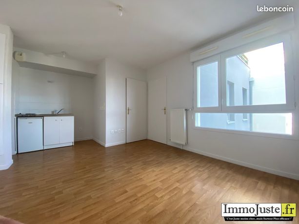 Studio 1 pièce 24 m²