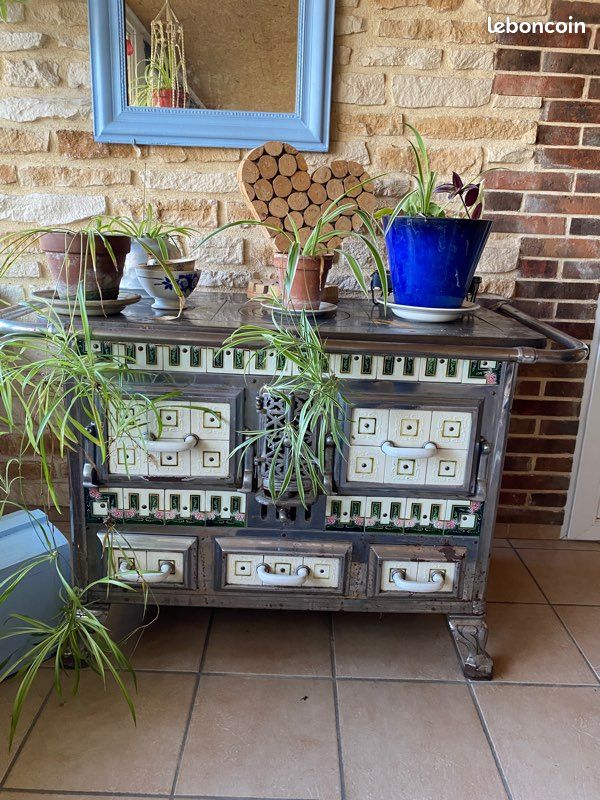 Cuisinière à bois (image 1)