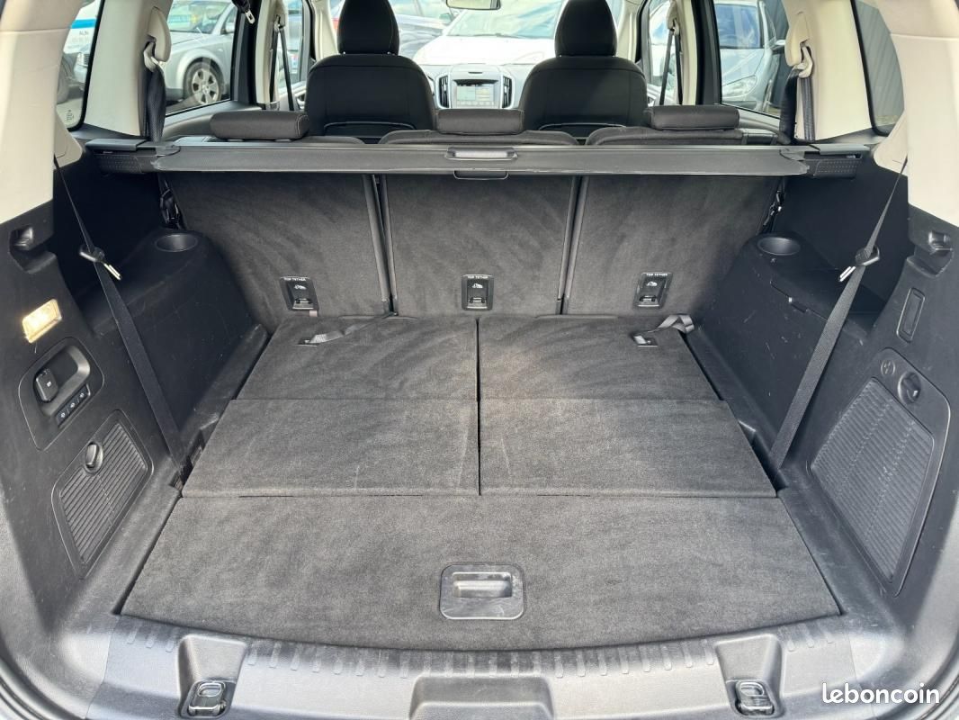 Ford S-Max Titanium 2,0 tdci 150ch (image 20)