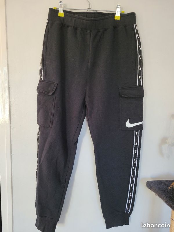 Jogging Nike neuf taille M (image 1)