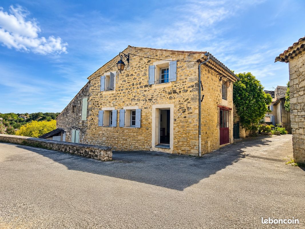 Maison 2 pièces 62 m² · à Saint-Restitut · 62 m² · 199 000 €