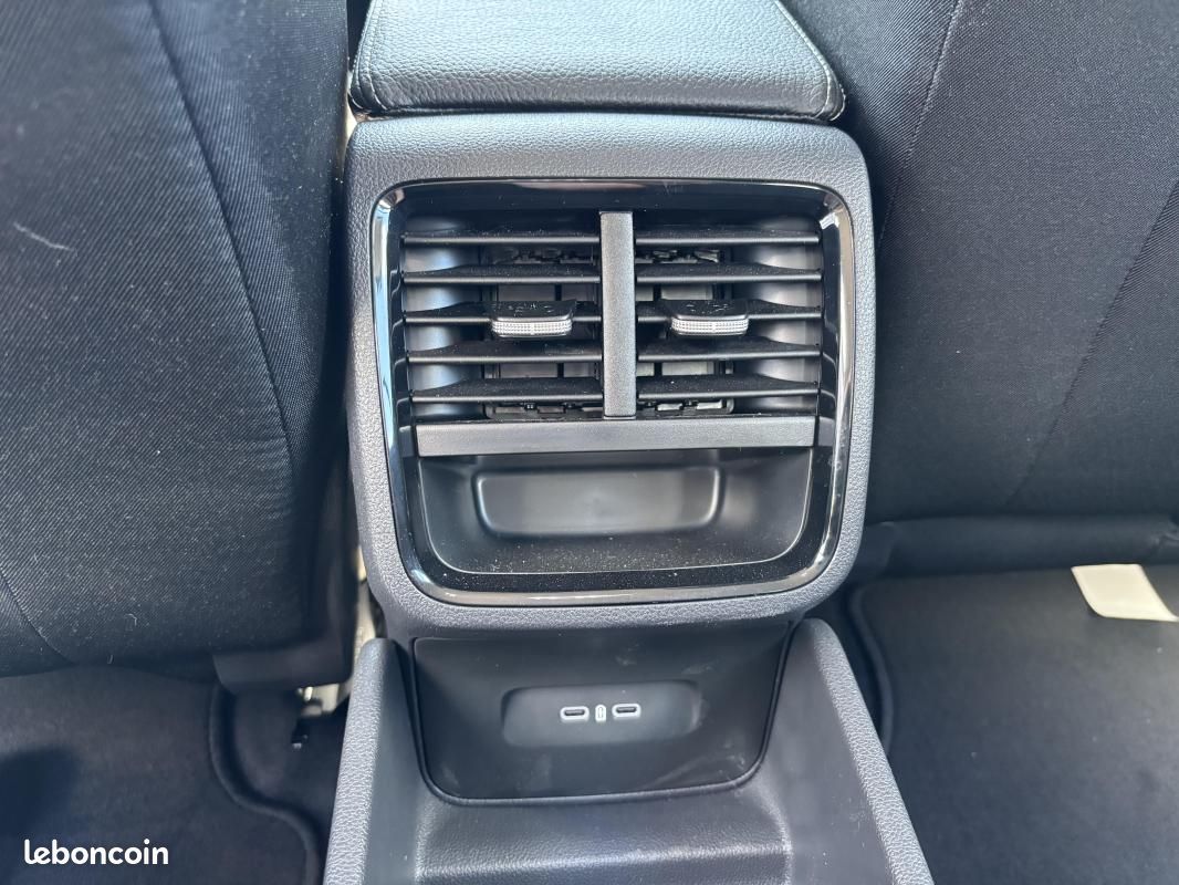 Skoda Octavia COMBI 2.0 TDI 150 ch SCR DSG7 Selection (image 21)