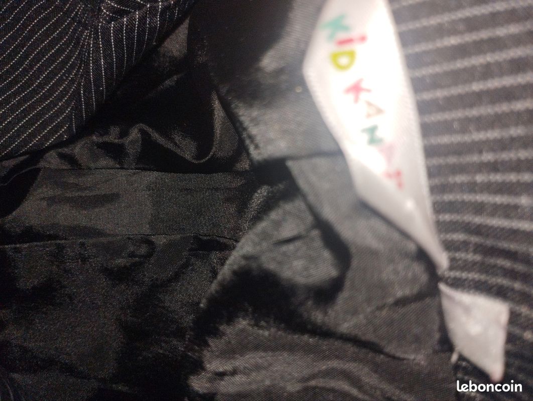 Veste noir 4 ans noir avec des rayures legere (image 7)