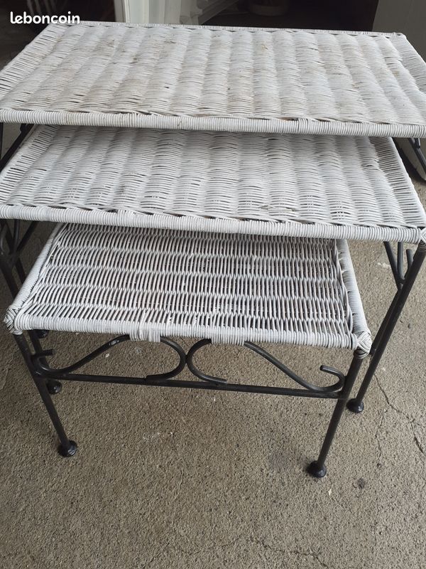 Tables gigognes (image 1)