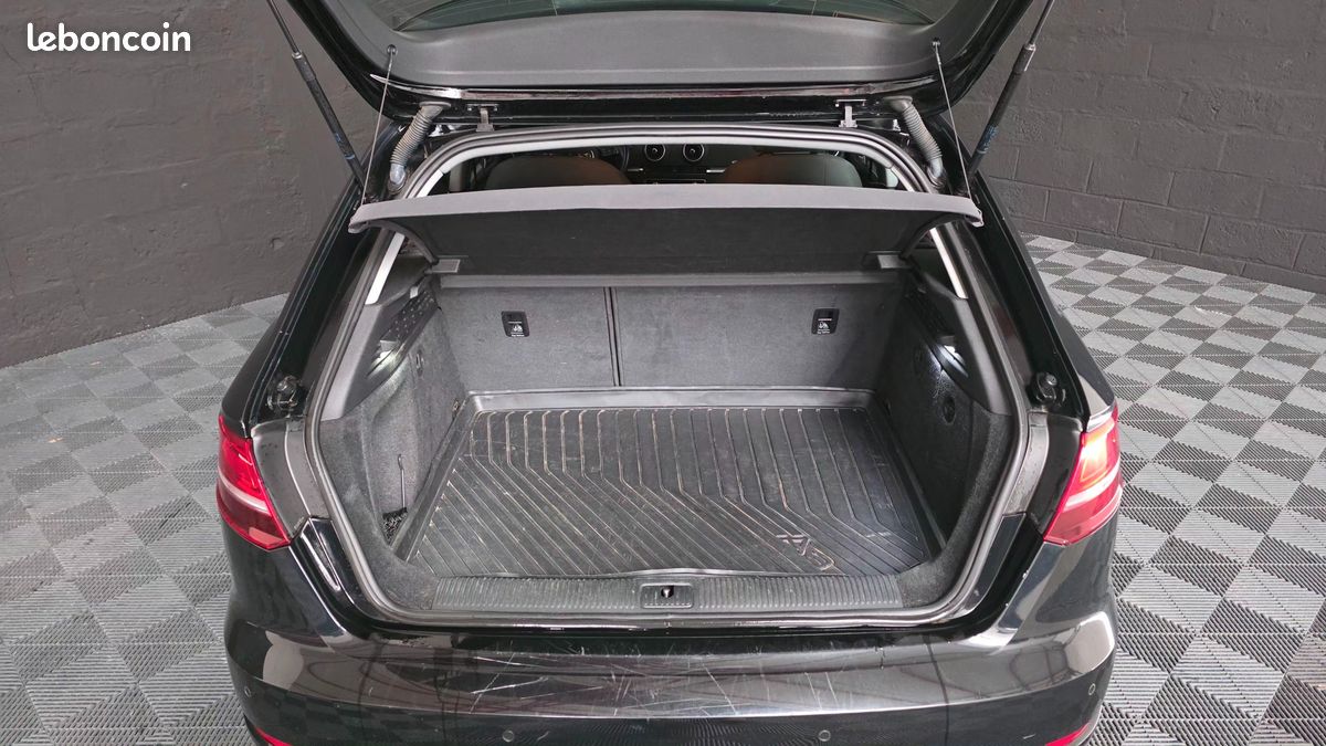 AUDI A3 SPORTBACK 1.6 TDi 110 (image 18)