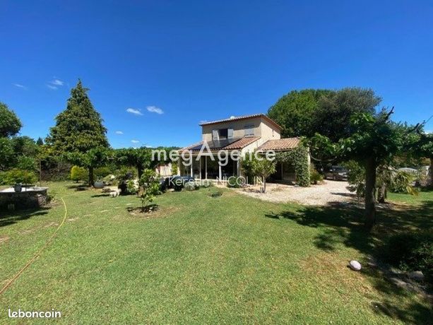 Villa 6 pièces 143 m²