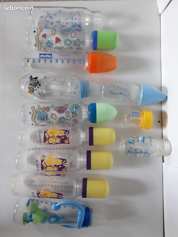 Lot de biberons (image 3)