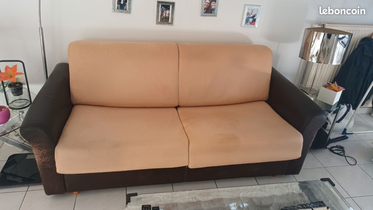 Canapé cuir convertible (image 1)