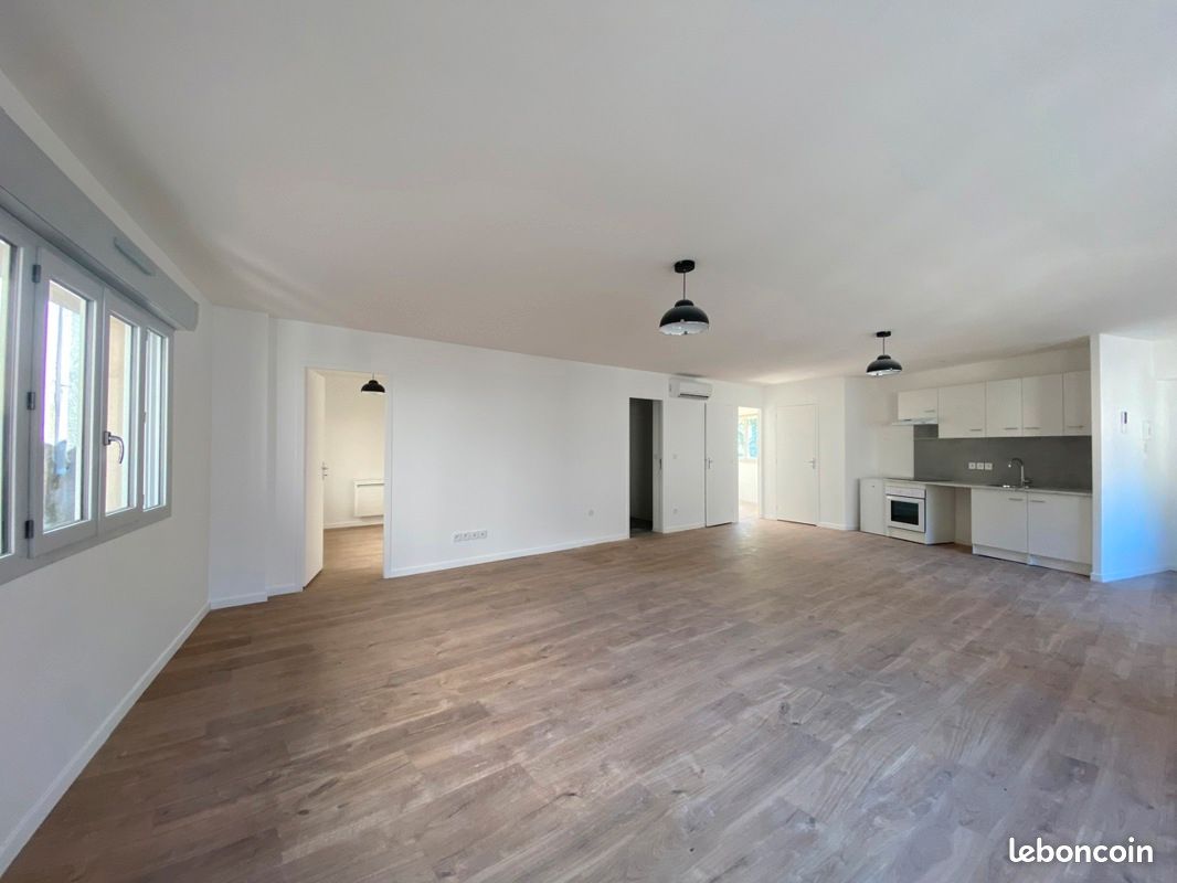Appartement 3 pièces 86 m² · à Mazamet · 86 m² · 593 €