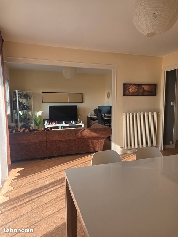 Appartement 3 pièces 76 m² · à Niort · 75,9 m² · 860 €/mois