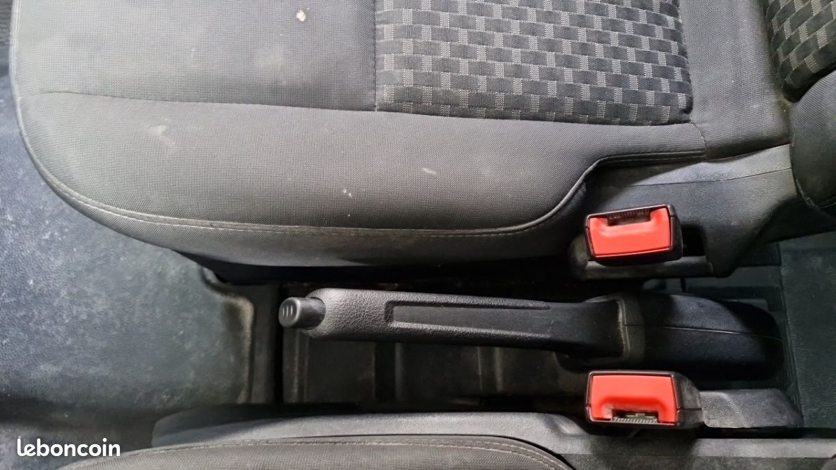 Ford Transit Custom CABINE APPROFONDIE L2H1 2.0 Ecoblue 130 Trend Business (image 12)