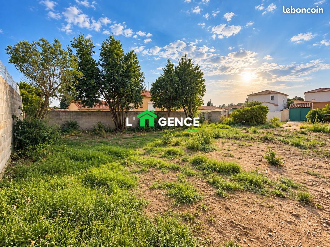 Terrain 380 m² · à Martigues · 380 m² · 195 000 €