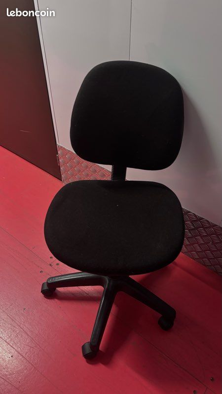 Siège de bureau noire réglable (image 1)