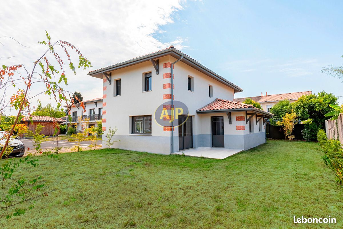 Maison 6 pièces 141 m² · à Villenave-d'Ornon · 141 m² · 495 000 €