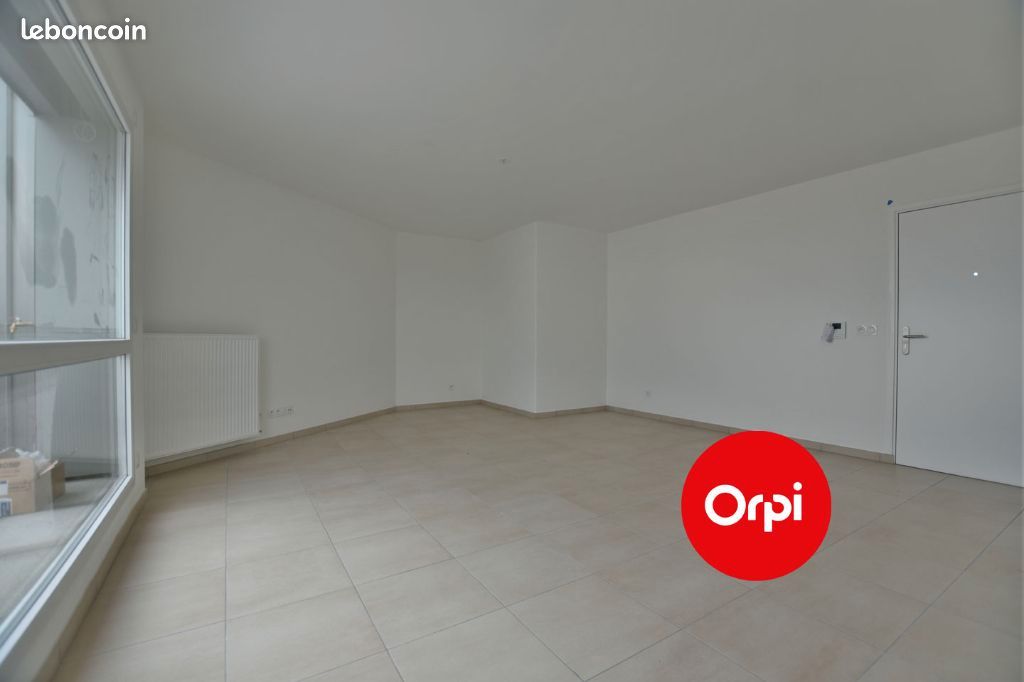 Appartement 3 pièces 63 m² · à Saint-Priest · 63 m² · 990 €/mois