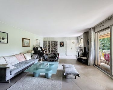 Appartement 690 000 € - 138 m²