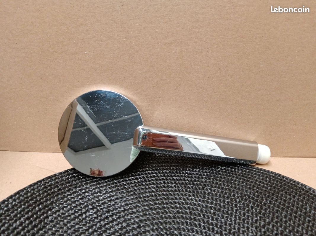 Poire de douche couleur inox (image 4)