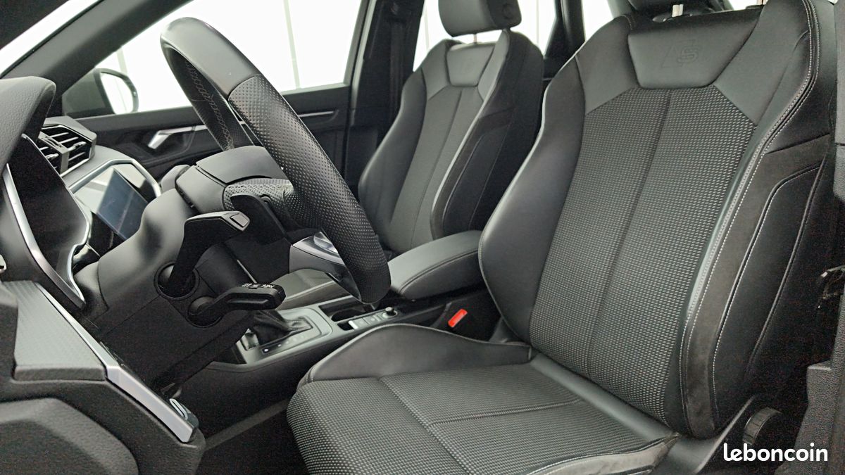 AUDI Q3 45 TFSIe 245 ch S tronic 6 S line + Hayon Elec + camera 360° + smartphone interface (image 6)