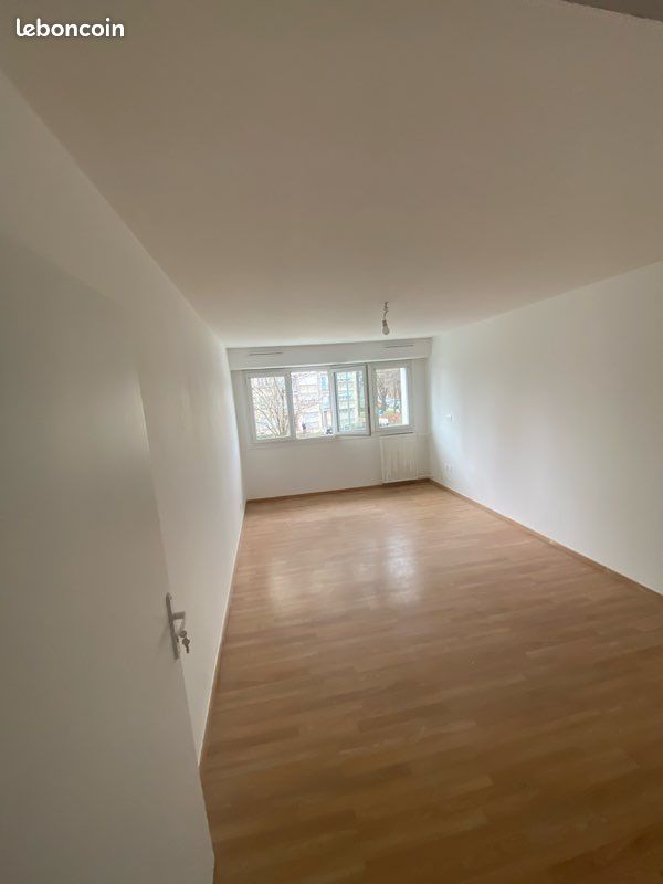 Appartement 3 pièces 64 m² · à Colombes · 64 m² · 1 400 €
