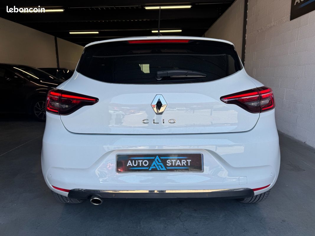 Renault CLIO V Intens 1.3 TCe 130ch CARPLAY / SUIVI COMPLET RENAULT / CAMERA / RADAR AV & AR / CLIM AUTO (image 7)