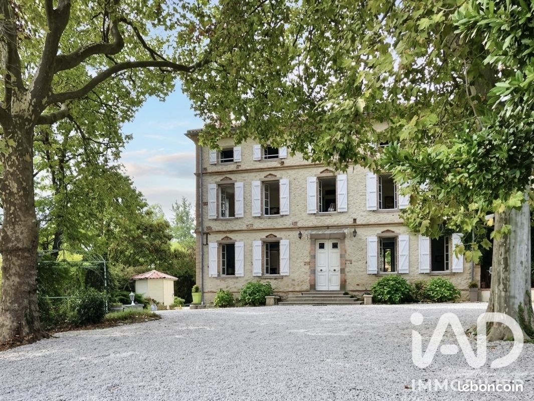 Maison 15 pièces 450 m² · à Gaillac · 450 m² · 999 000 €