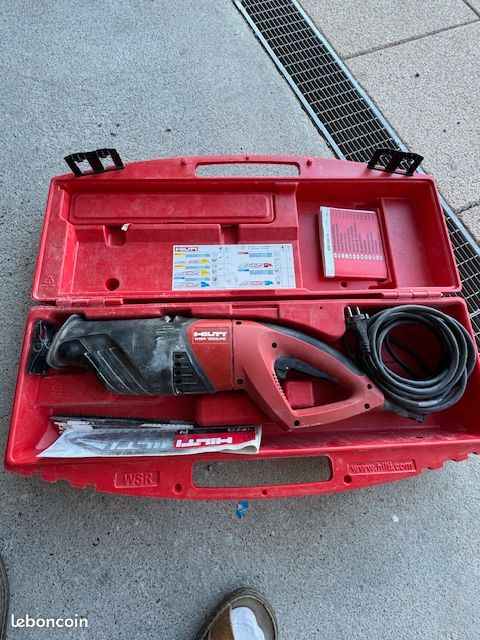 Vend scie sabre Hilti WSR 120-PE très peu servie (image 1)