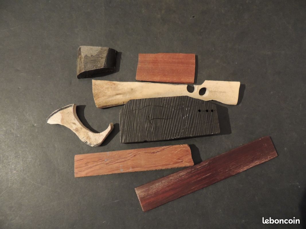 Chutes de bois pour bijoux ou couteaux (image 1)