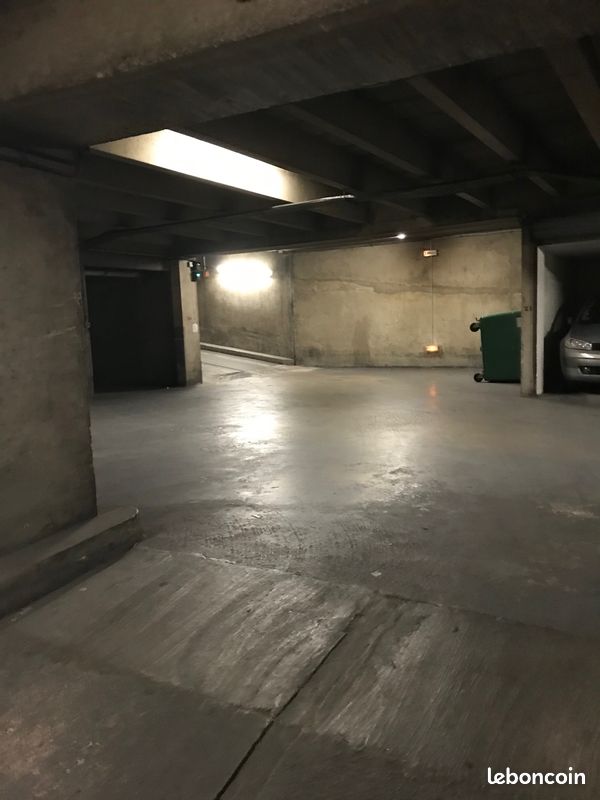VENTE parking Bastille-Place des Vosges (image 2)