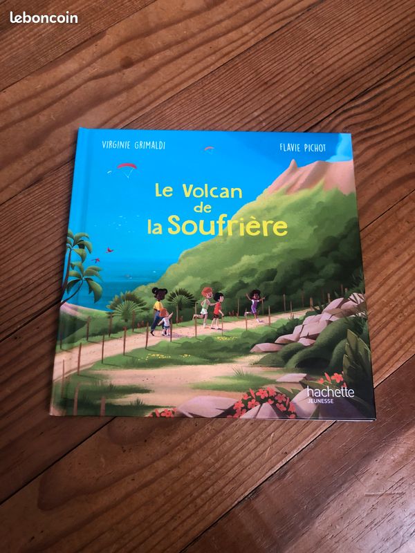 Livre Le volcan de la soufrière de Virginie Grimaldi TBE (image 1)