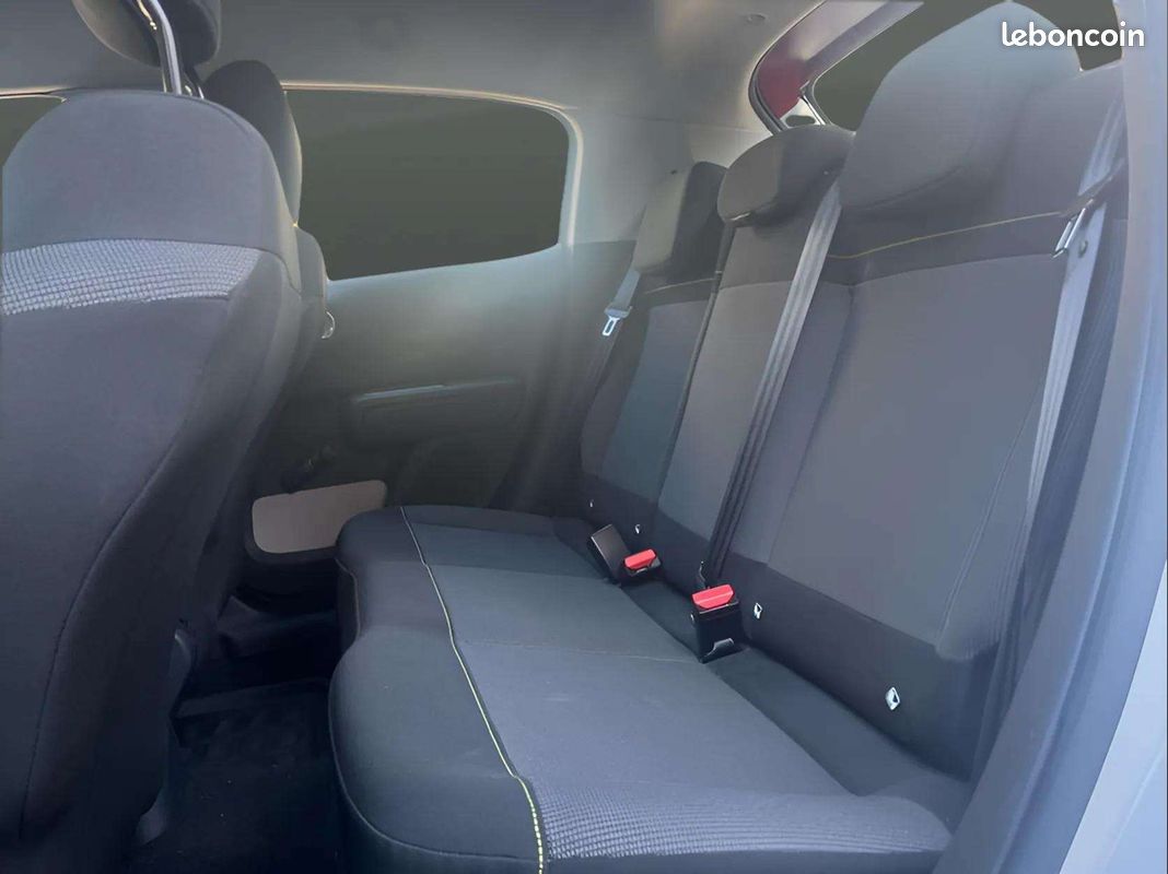 Citroen C3 PURETECH 82CH FEEL S&S E6.D (image 10)
